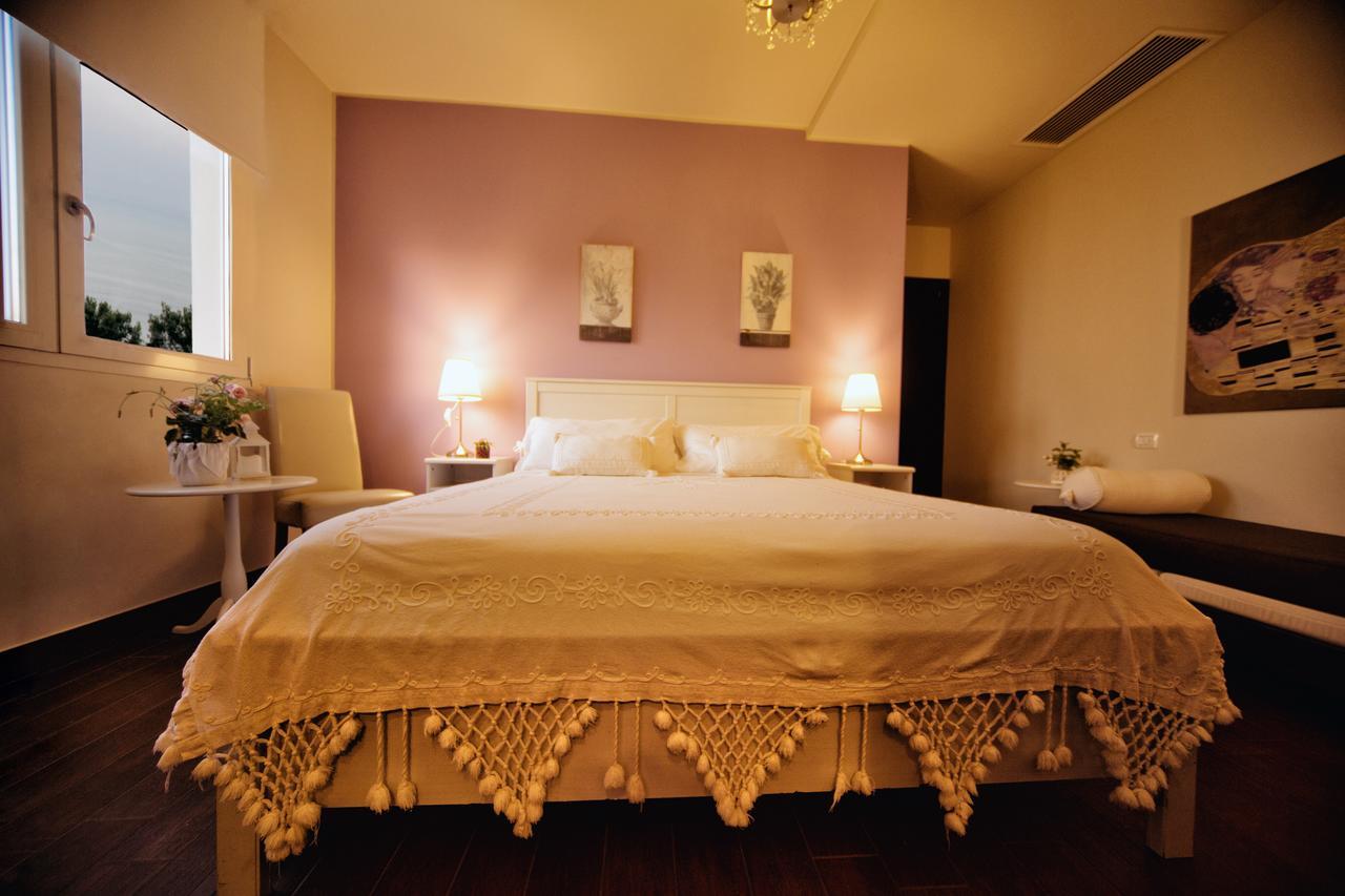 Bahita - Betty'S B&B Габиче Маре Екстериор снимка